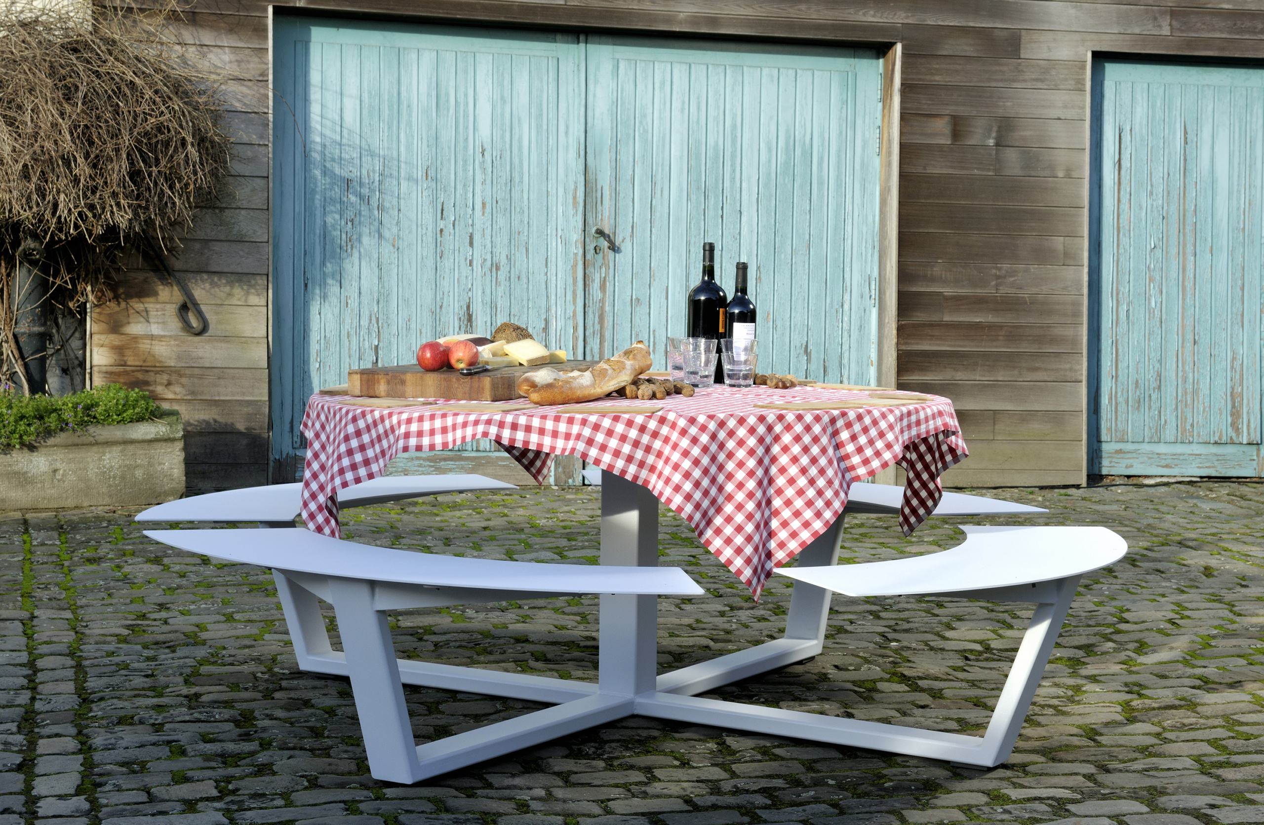 rond design picknicktafel wit staal aluminium