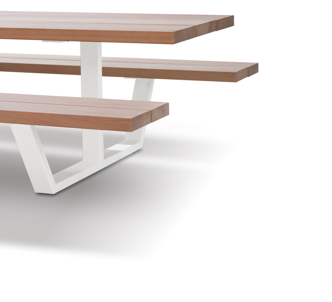 cassecroute picnic table 2 shadow design wood iroko @2x